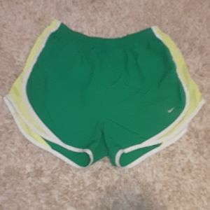 💫3 for 25💫 Athletic Green Nike Shorts